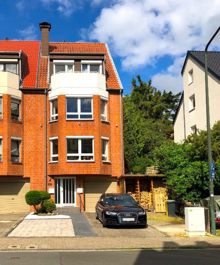 Modernes Apartment In Schoener Lage Düsseldorf Exterior foto