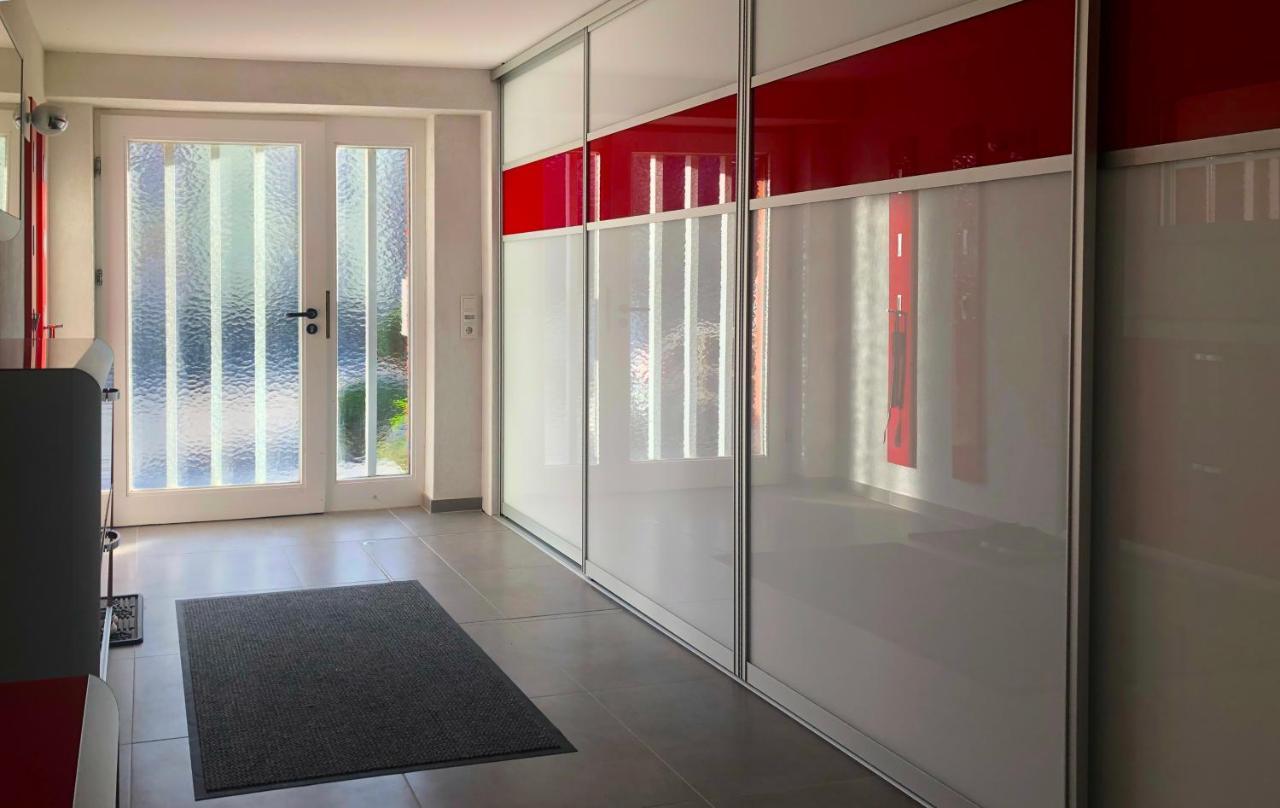 Modernes Apartment In Schoener Lage Düsseldorf Exterior foto